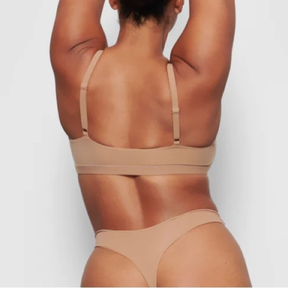 NWT SKIMS Fits Everybody Scoop Bralette Ochre - Picture 3 of 4